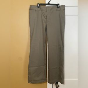 Dockers mid rise April pants Sz 16